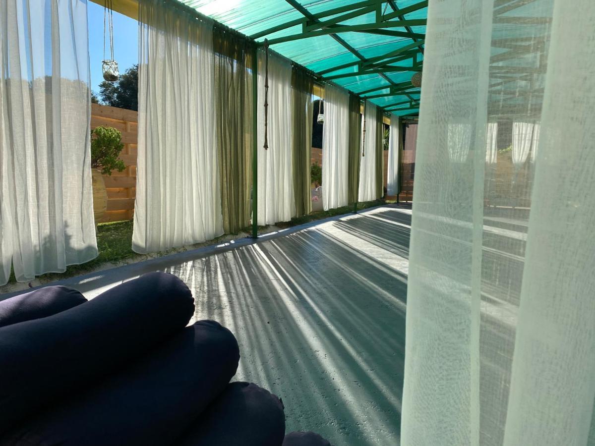 Andriana Aparthotel Agios Georgios  Exteriör bild