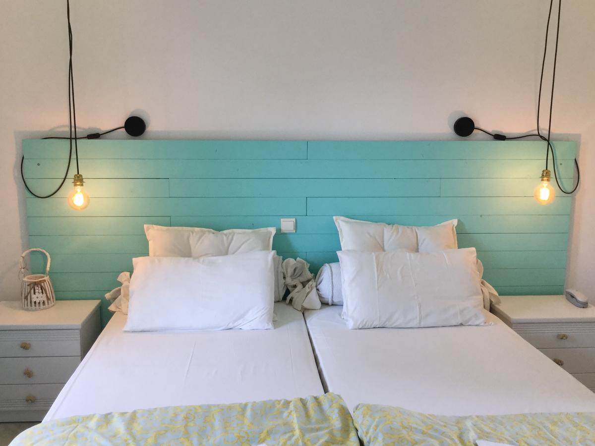 Andriana Aparthotel Agios Georgios  Exteriör bild