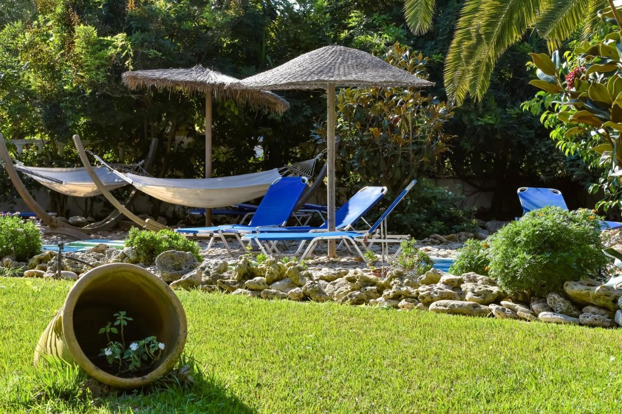Andriana Aparthotel Agios Georgios  Exteriör bild