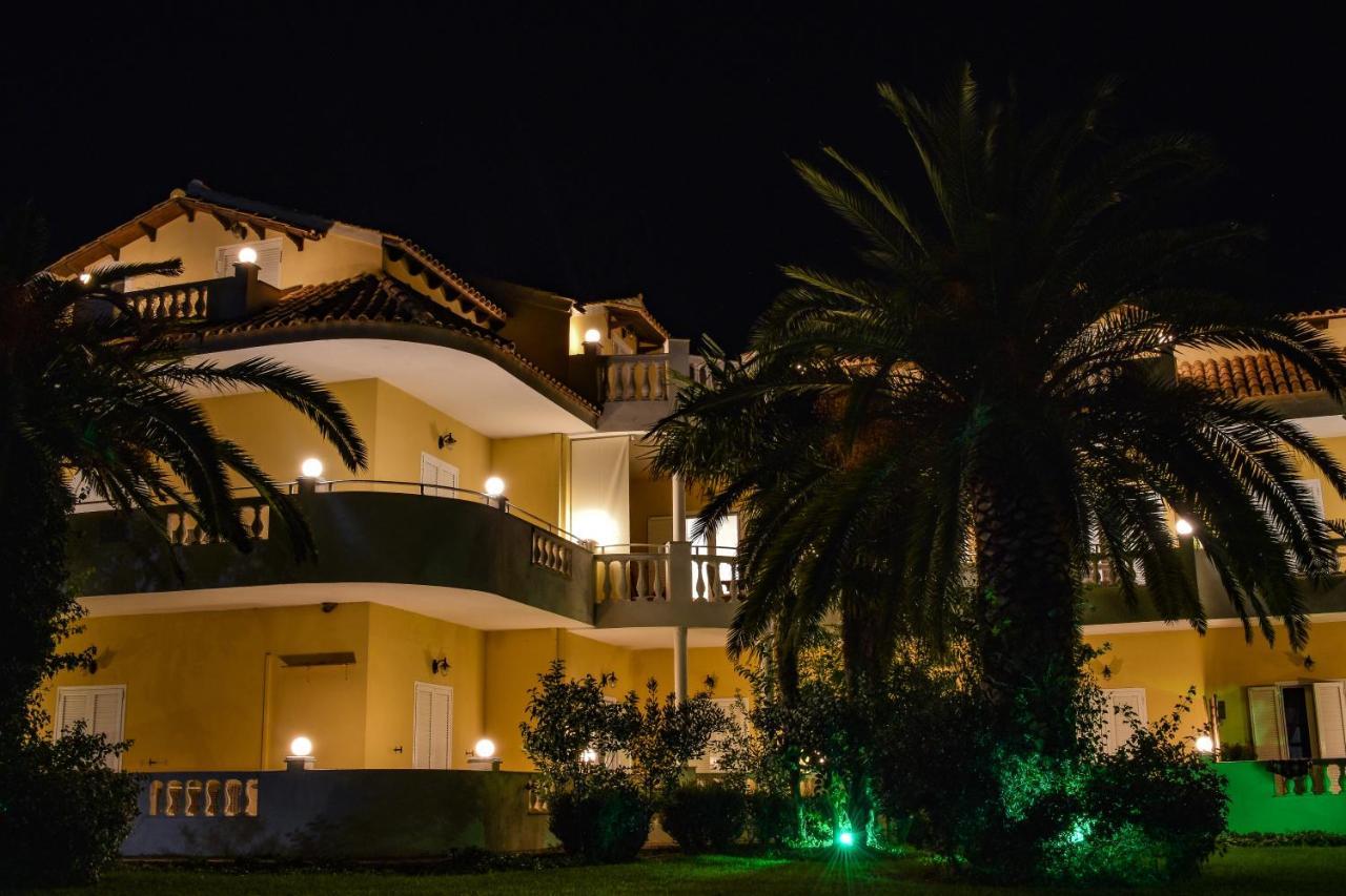 Andriana Aparthotel Agios Georgios  Exteriör bild