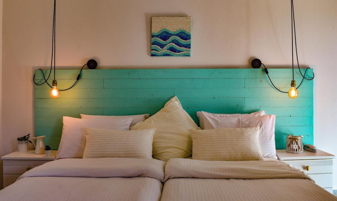 Andriana Aparthotel Agios Georgios  Exteriör bild